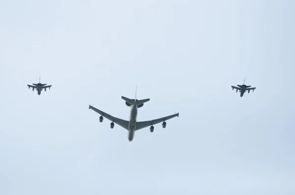 Flypass durante Trooping the Colour 2012 — Foto de Stock