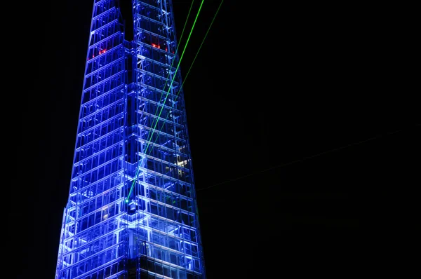 Spectacle lumière et laser pour l'ouverture Shard — Photo