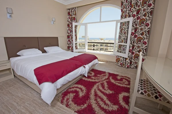 Sovrum i en hotellsvit — Stockfoto