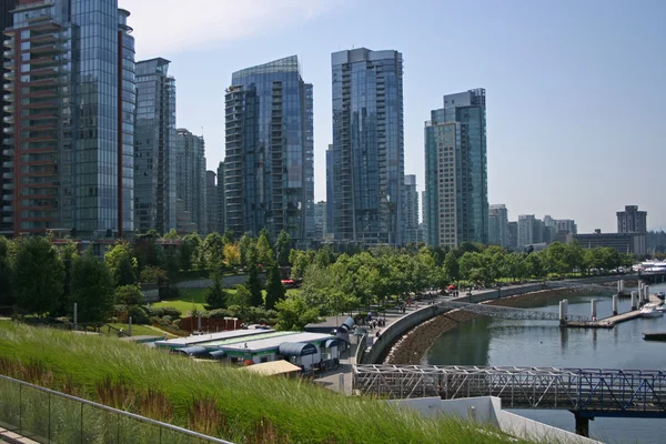 Innenstadt-Vancouver mit Wasserflugzeughafen — Stockfoto