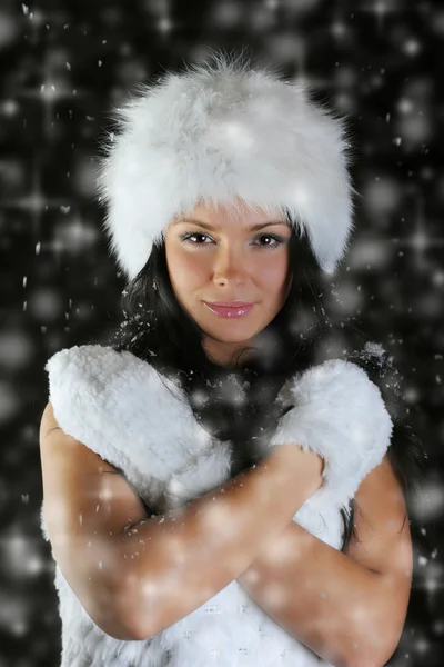 Szép nő, egy téli kalap — Stock Fotó