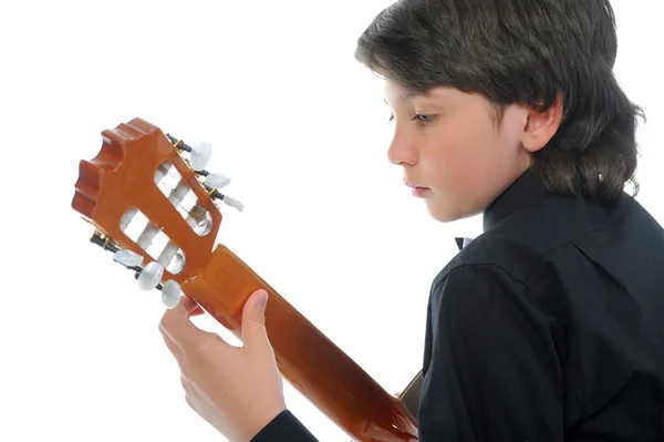 작은 소년 음악가 재생 기타 — 스톡 사진
