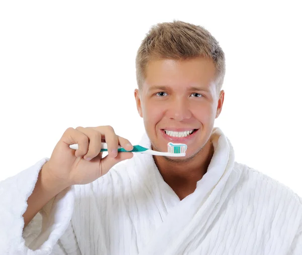 Чоловік чистить зуби — стокове фото