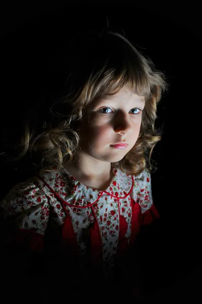 若い女の子の肖像画 — ストック写真
