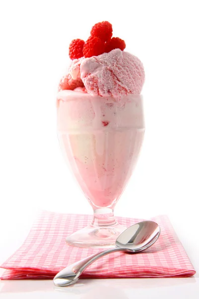 Raspberry sundae with napkin on white — Stock Photo, Image