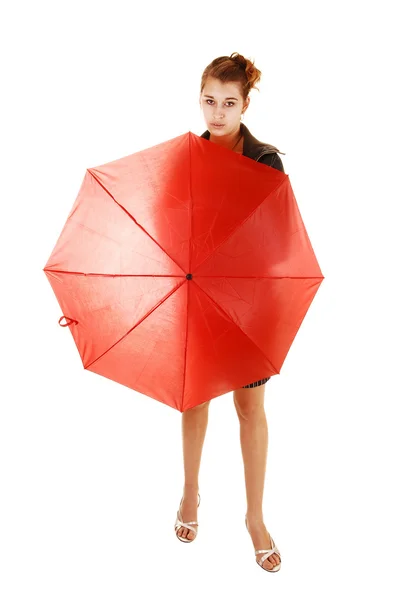 Lány piros esernyővel. — Stock Fotó