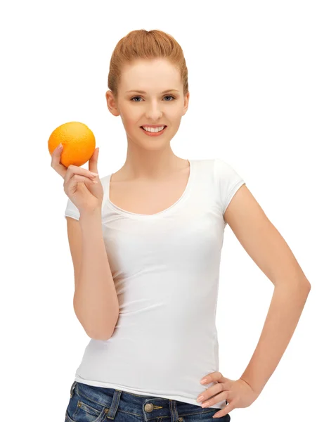 Ragazza adolescente con arancione — Foto Stock