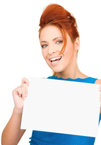 Šťastná žena s prázdnou tabulí — Stock fotografie
