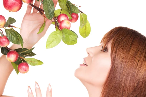 Gelukkige vrouw met apple takje — Stockfoto