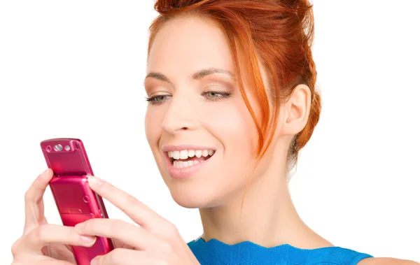 Щаслива жінка з мобільним телефоном — стокове фото