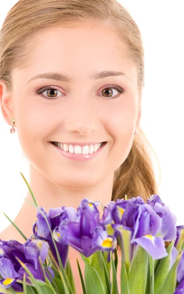 Счастливая девушка с цветами — стоковое фото
