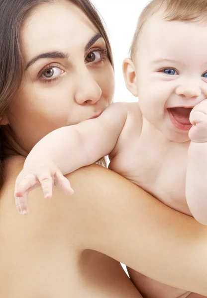 Erkek bebek ve güzel mama — Stok fotoğraf