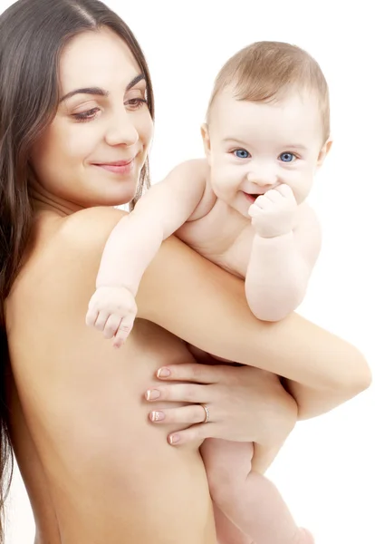 깨끗 한 아기 어머니 손에 — 스톡 사진