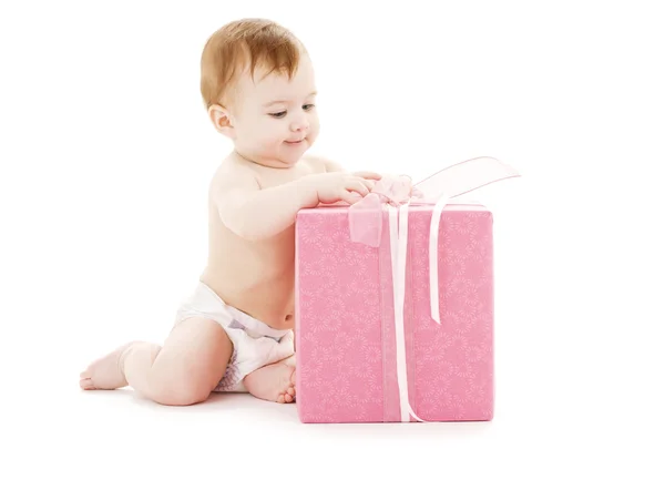 Baby boy with big gift box — Stock Photo, Image