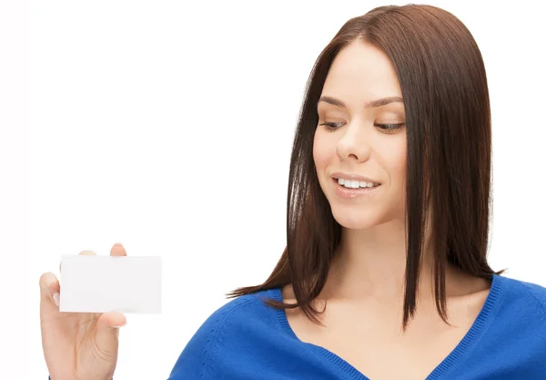 Attraktiva affärskvinna med visitkort — Stockfoto