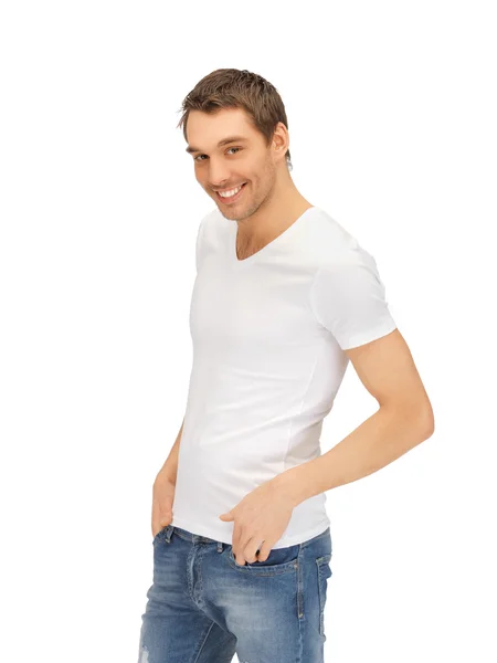 Pohledný muž v bílé košili — Stock fotografie