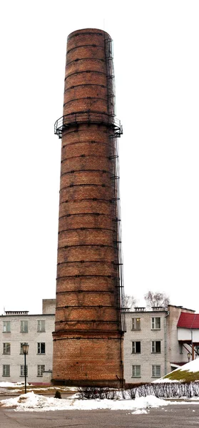 Высокая кирпичная башня — стоковое фото