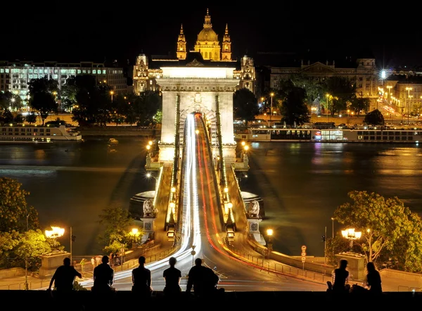 Chain Bridge в Будапеште, Венгрия — стоковое фото