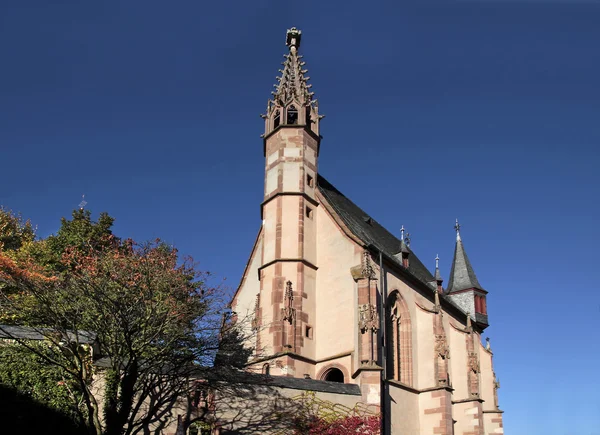 Katholische kirche des heiligen valentinus in kiedrich — Stockfoto