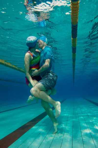 Speciale kiss - onderwater schieten — Stockfoto