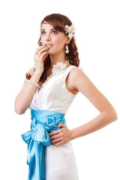 Doordachte bruid in jurk — Stockfoto