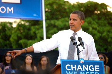 Barack Obama at Bayfront Park 2008 clipart