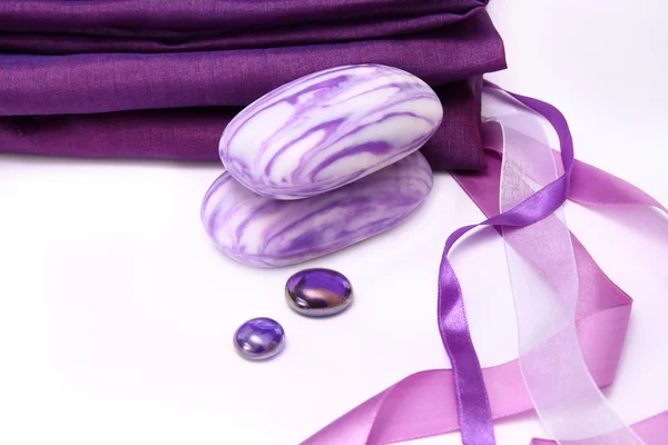 Violett aromatiska tvål Stockbild