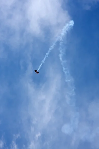 Paracadutista acrobatico — Foto Stock