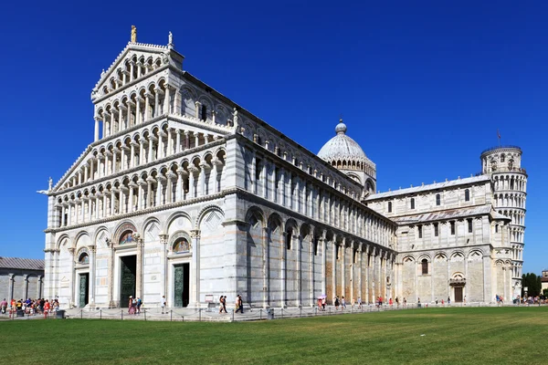 Duomo-katedralen i pisa — Stockfoto