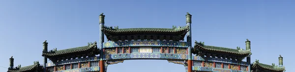 Arco decorado en Qianmen, Pekín — Foto de Stock