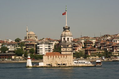 istanbul'daki ilk kule