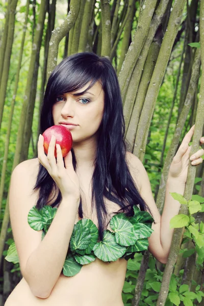 Eva con una manzana — Foto de Stock