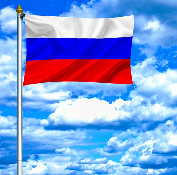 Rusland zwaaien vlag tegen blauwe hemel — Stockfoto
