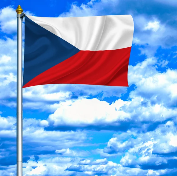 Tschechische Republik schwenkt Flagge gegen blauen Himmel — Stockfoto