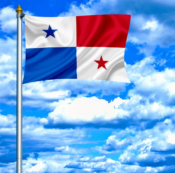 Panamá ondeando bandera contra el cielo azul — Foto de Stock