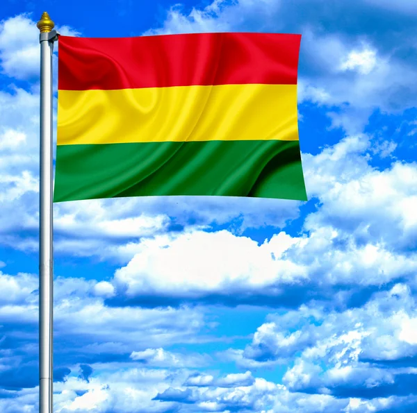 ボリビアの旗を振りながら青い空を背景 — ストック写真