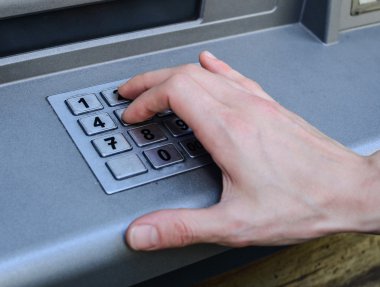 el atm makine üzerinde sayı girme