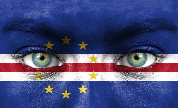 Cara humana pintada con bandera de Cabo Verde —  Fotos de Stock