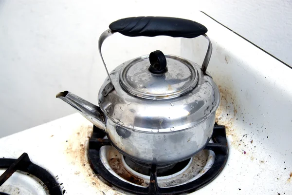 stock image Kettle of hot water