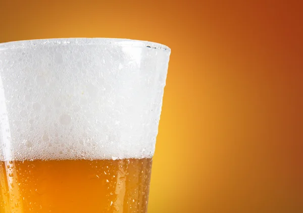 Szklanki do piwa — Zdjęcie stockowe