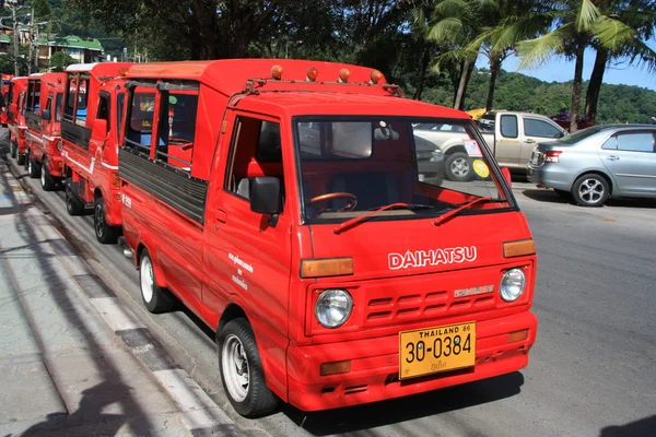 Tuk-Tuk Táxi em Phuket, Tailândia — Fotografia de Stock