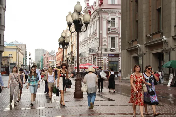 Moskova'da Arbat yürüyüş sokak — Stok fotoğraf