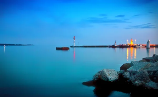 カンヌの夜の海岸 — ストック写真