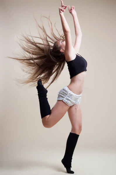 Modern balett-táncos táncol a fehér stúdió háttere — Stock Fotó