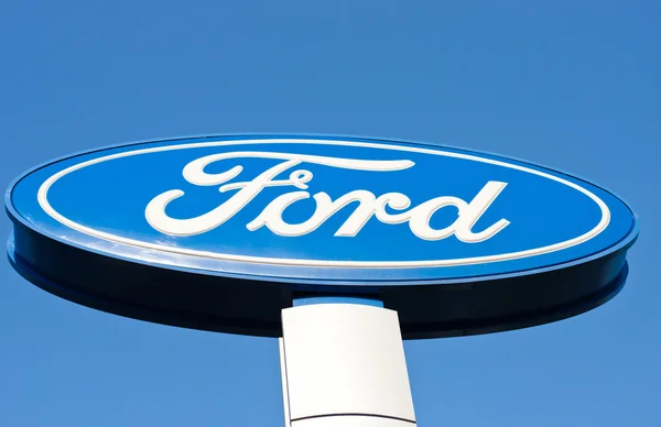 Το λογότυπο της ford — Φωτογραφία Αρχείου