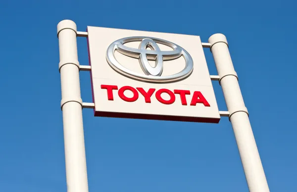 Логотип / брендинг Toyota — стоковое фото
