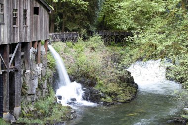 Mill Waterfall into Cedar Creek clipart