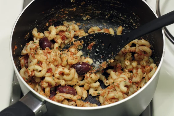 Cooked Macaroni Meal Still in Pan — Stock Photo, Image