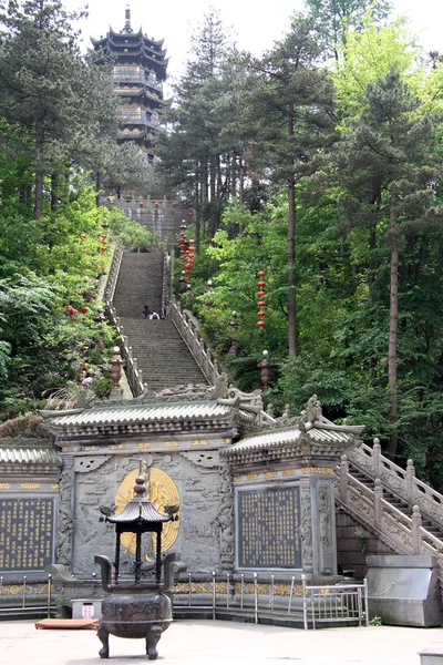 Пагода в монастыре — стоковое фото