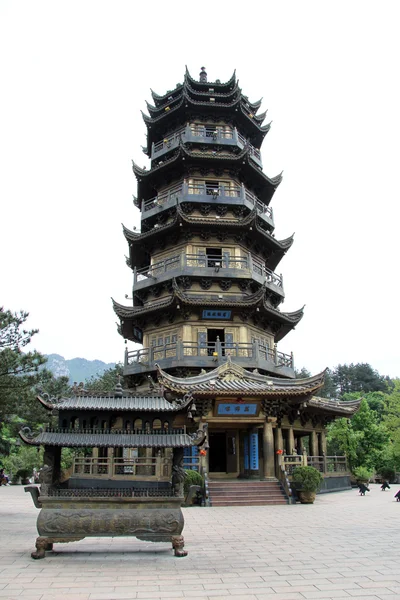 Yüksek pagoda — Stok fotoğraf